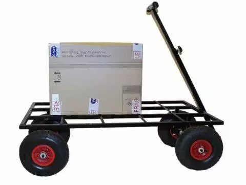 Mutneys Small Dog Show Trolley